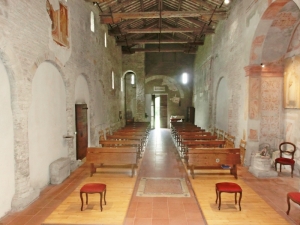 Chiesa di Pozzoveggiani - Interno